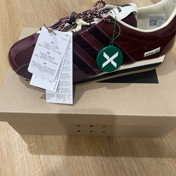 adidas Shoes - Adidas x song for the mute country OG maroon color way.
